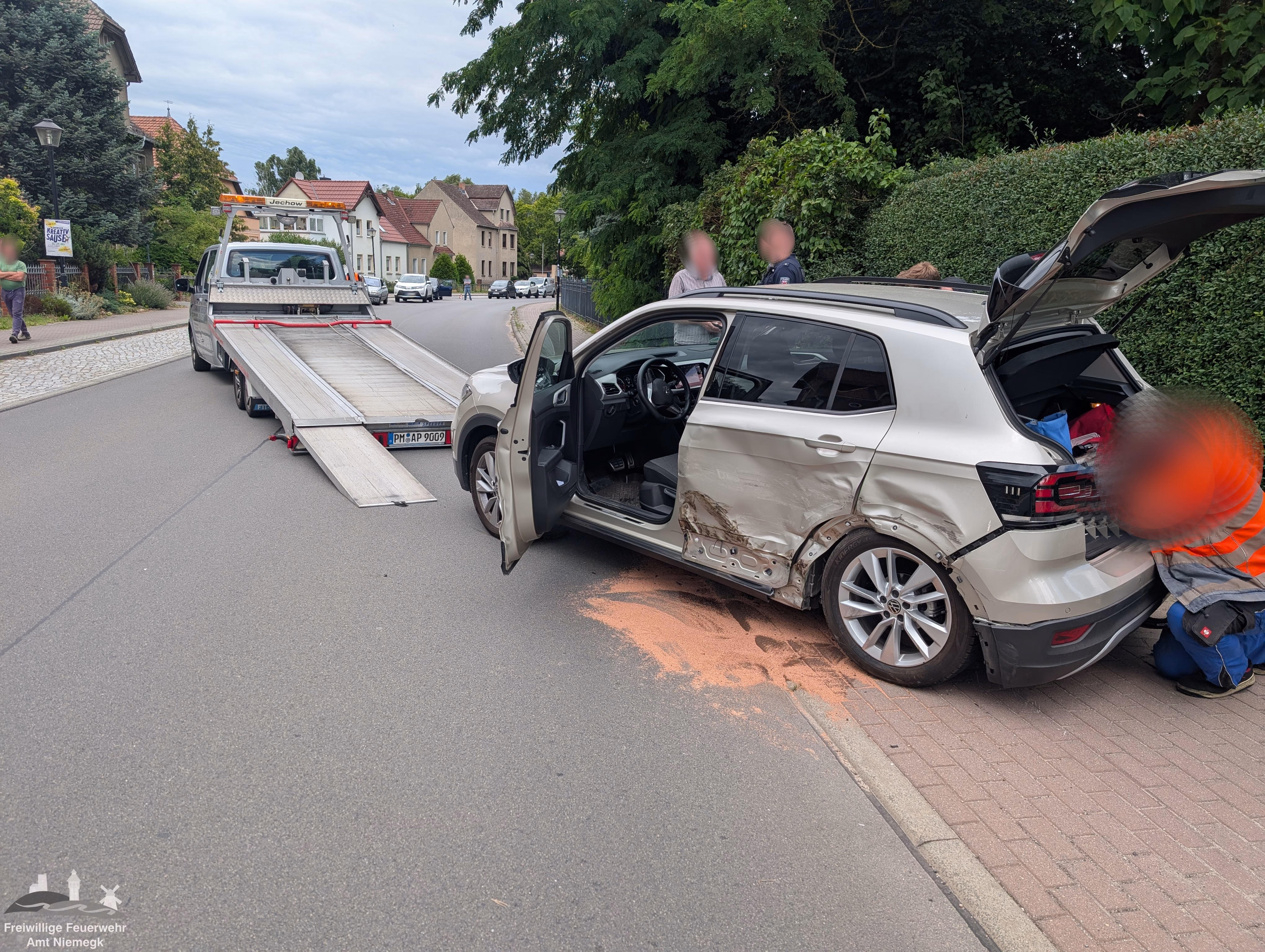23.07.2025 – Hilfeleistung Verkehrsunfall – Niemegk, Bahnhofstraße