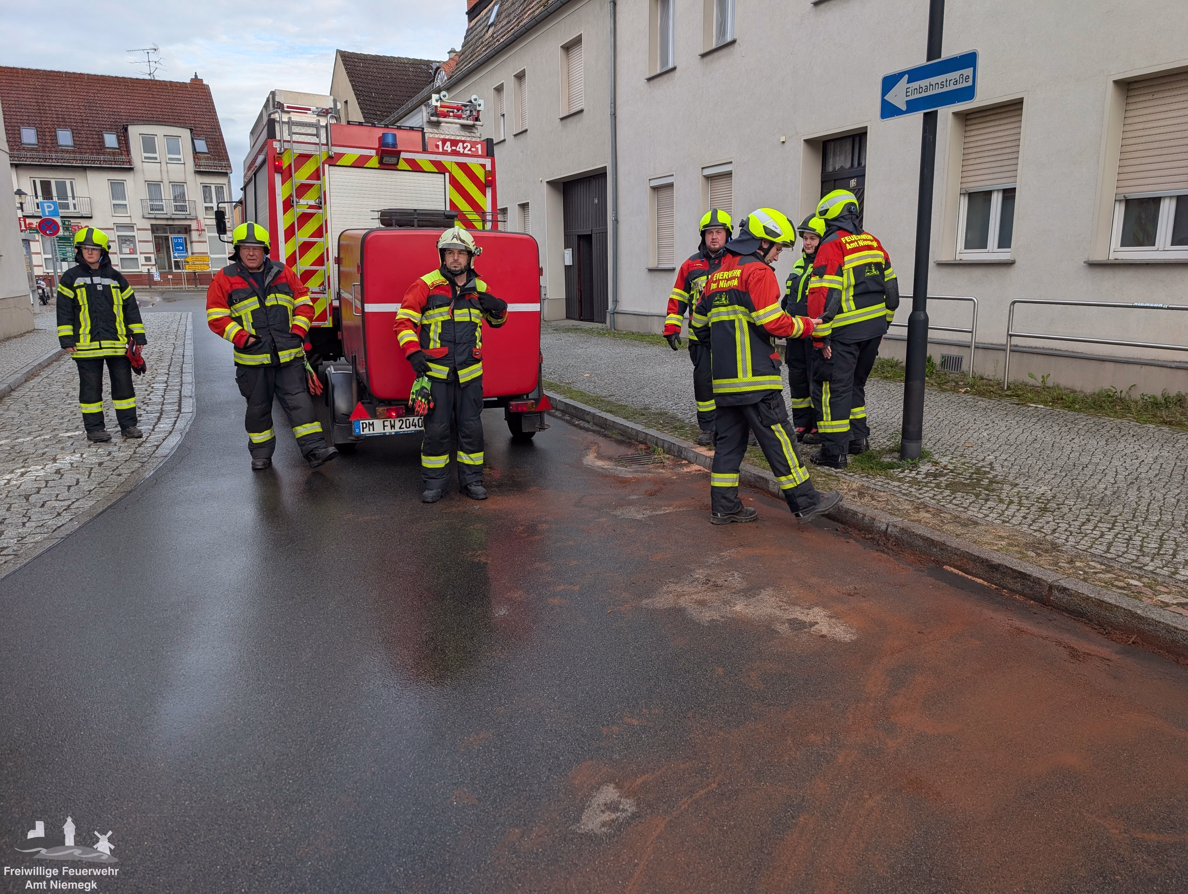 05.10.2025 – Hilfeleitung Verkehrsunfall – Niemegk, Mittelstraße